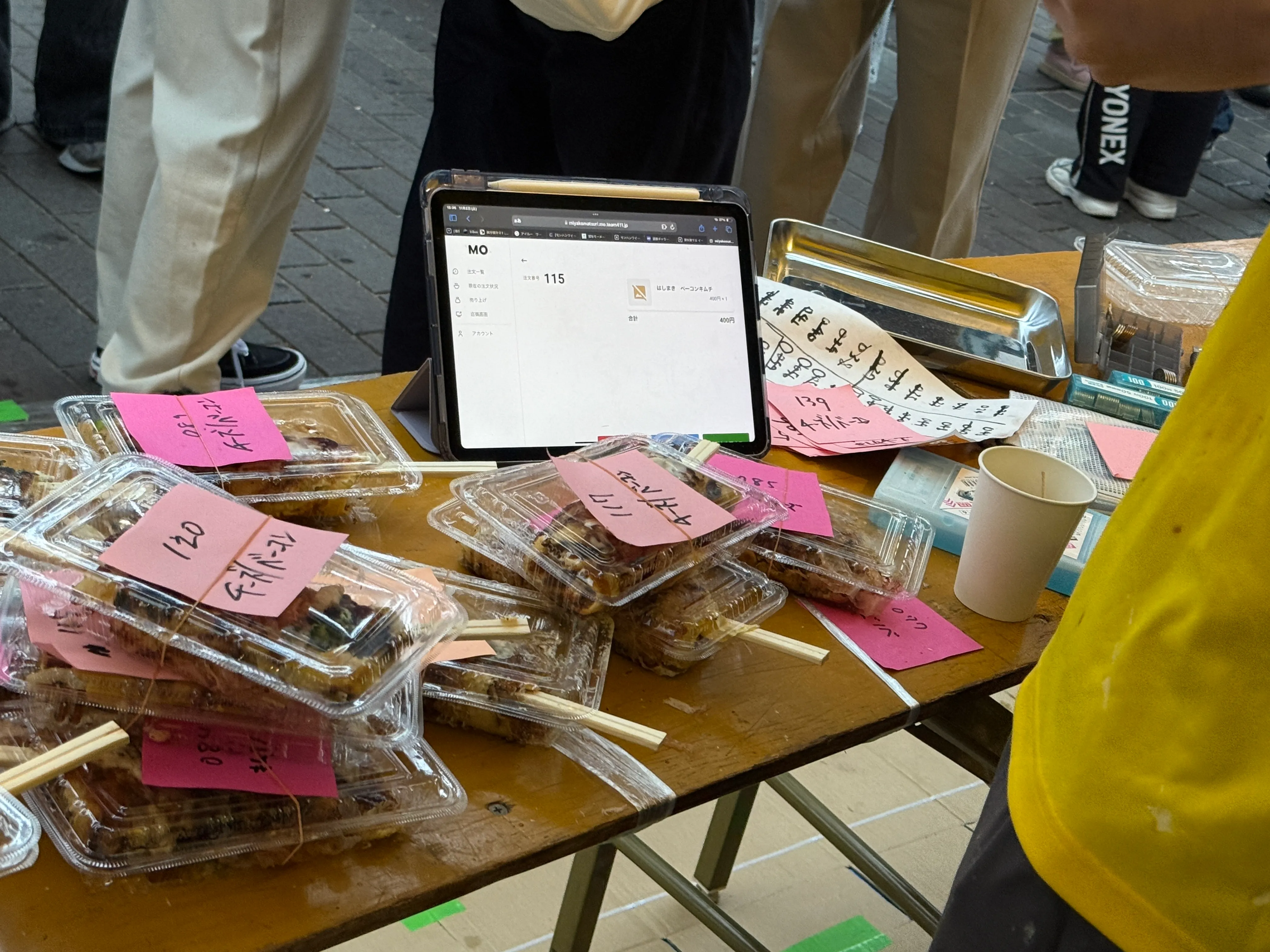 みやこ祭でのモバイルオーダーシステム運営の様子 (2)